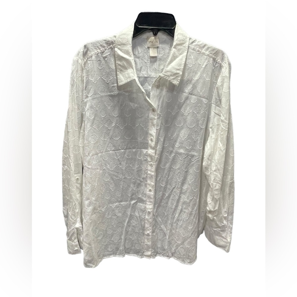 Chico's White with Embroidered Leaf‎ like Pattern Long Sleeve Button down